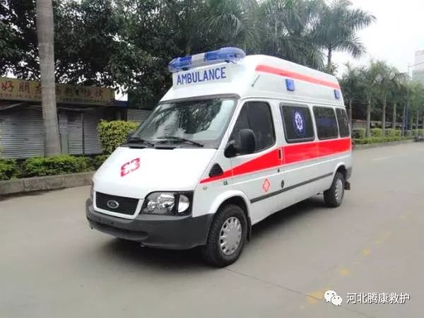 腾康24小时救护转送一直奔走于救护前线 